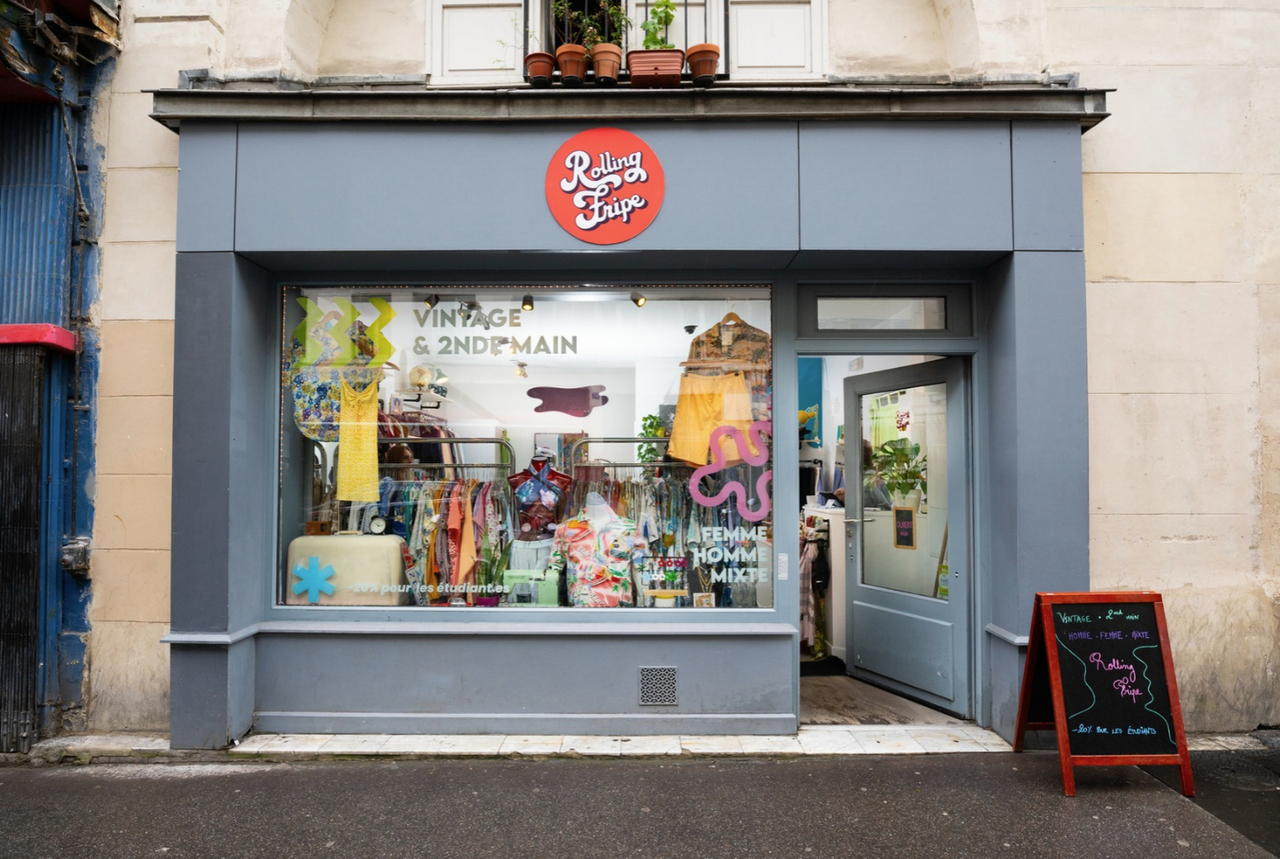 Rolling Fripe - Devanture de commerce installé à Paris Commerces dans le 10e arrondissement