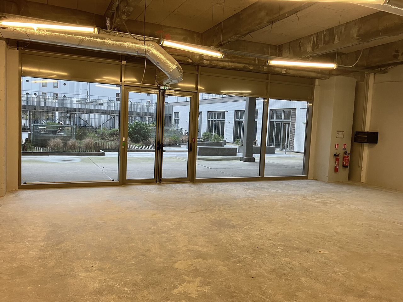 Grand atelier à louer situé au 17 rue Breguet dans le 11e arrondissement