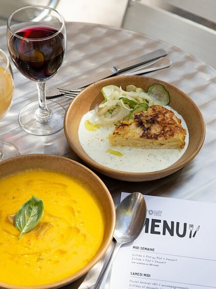 Tout Day - Restaurant et café installé à Paris 11 par Paris Commerces