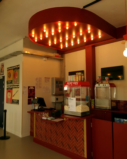 Le CiNey - un espace culturel et social autour du bien manger et de l'insertion des jeunes dans le 18e arrondissement