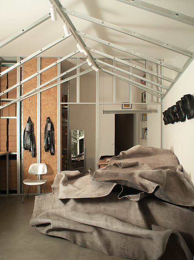 PHILEO - est une marque de chaussures avec une vision architecturale fondée par Philéo Landowski