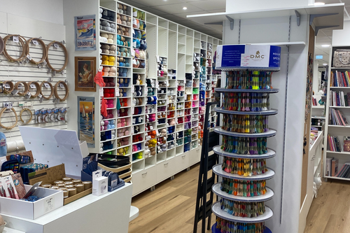 Atelier de la Création - l'art artisanal, situé dans le 12e arrondissement