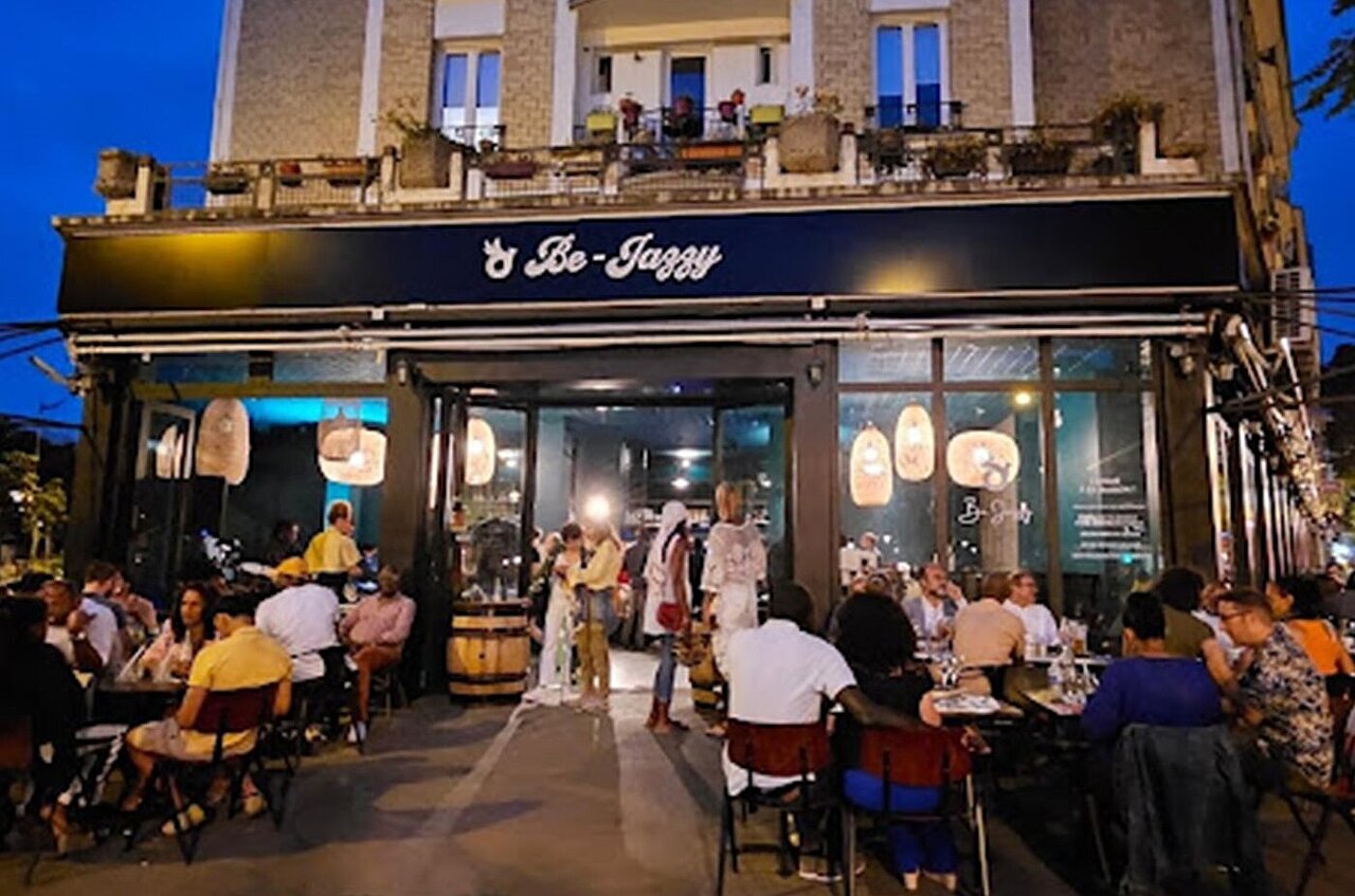 Bar restaurant Be Jazzy installé dans le 18e arrondissement de Paris