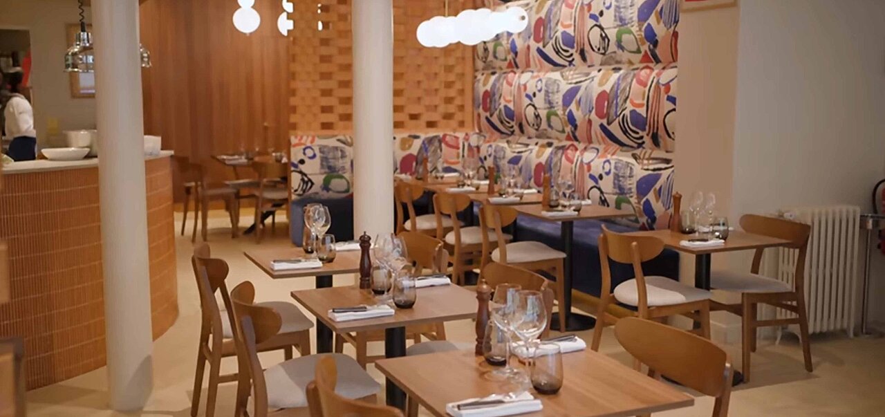 Restaurant Table Penja - Lauréat 2025 prix Paris Shop Design