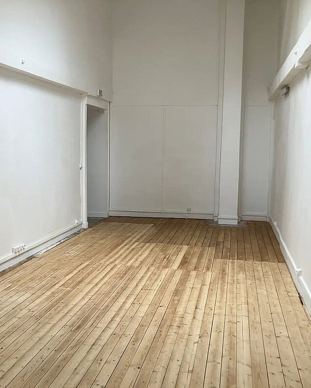 Location d'un atelier à Paris 15e - 21 avenue du maine