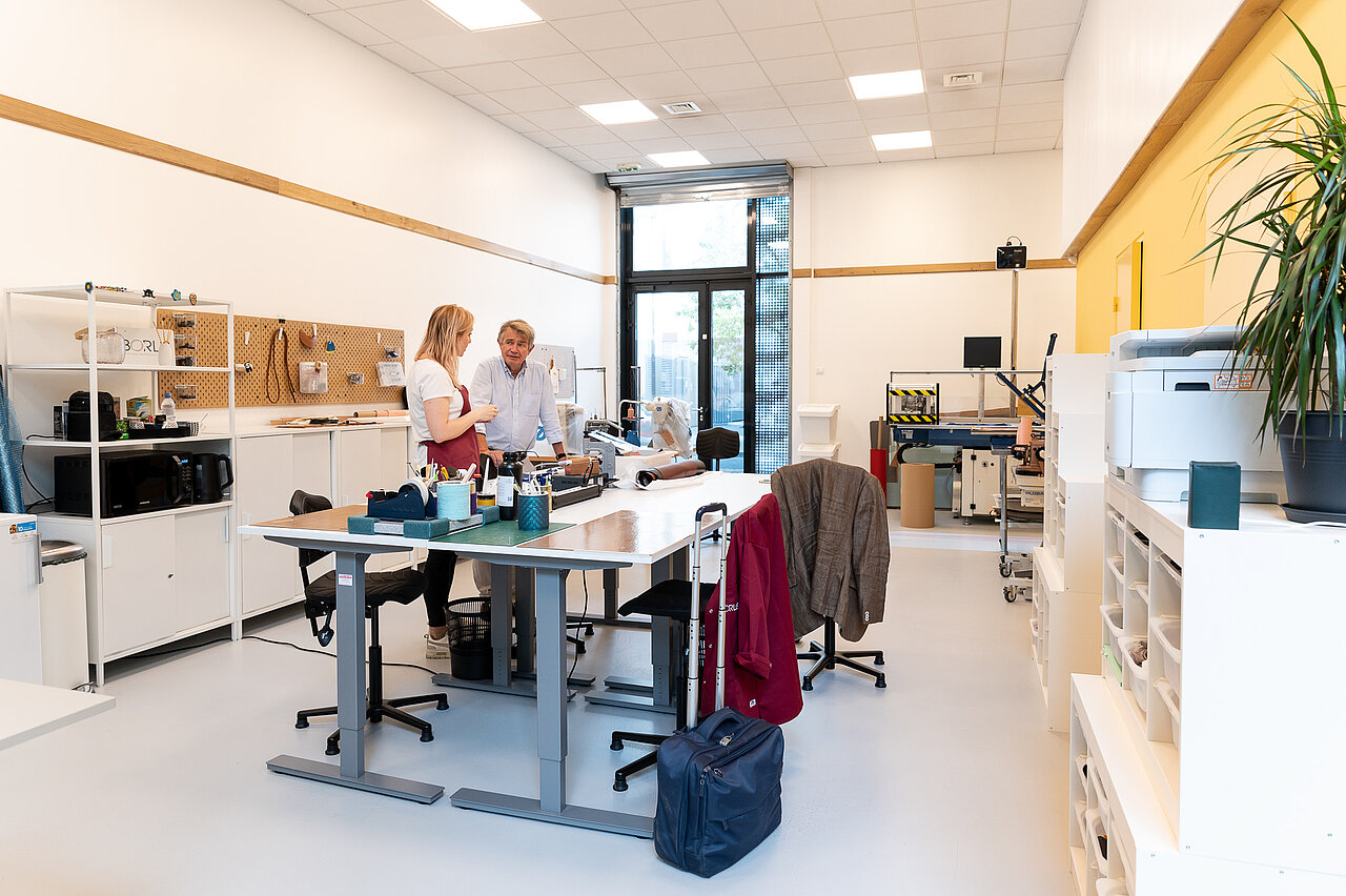 Borlis - Studio maquettage installé à Paris 19e
