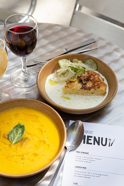 Tout Day - Restaurant et café installé à Paris 11 par Paris Commerces